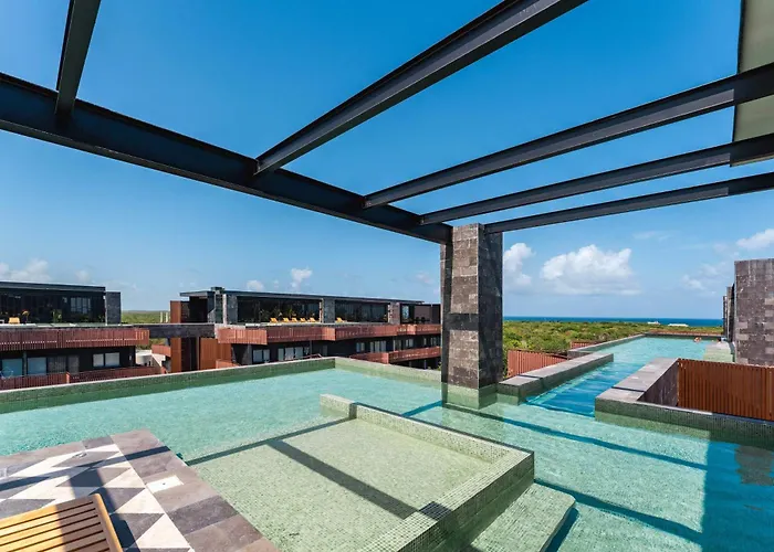 Amira Luxury 3br Ph With Rooftop Pool & Shared Gym Apartment *