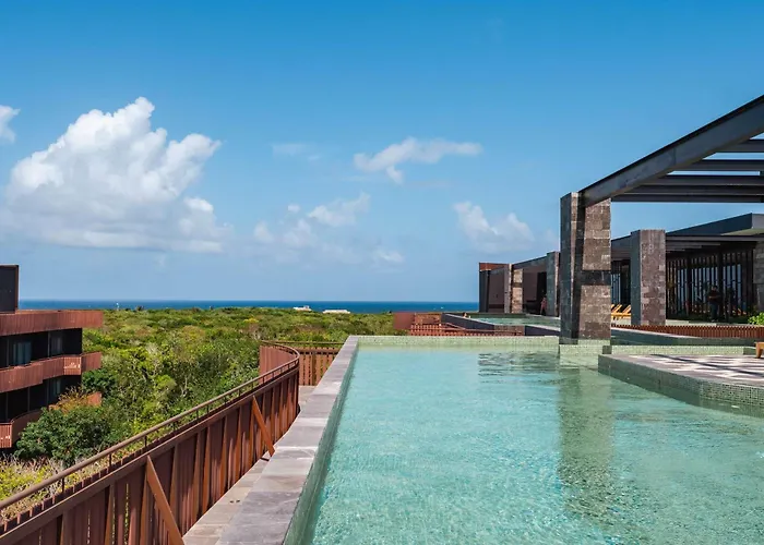 Amira Luxury 3br Ph With Rooftop Pool & Shared Gym Tulum