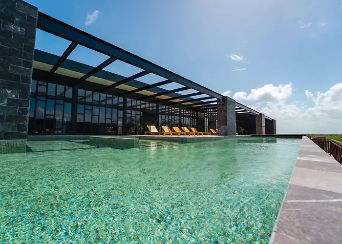 Amira Luxury 3br Ph With Rooftop Pool & Shared Gym Tulum