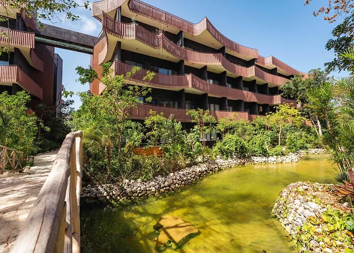 Amira Luxury 3br Ph With Rooftop Pool & Shared Gym Apartment